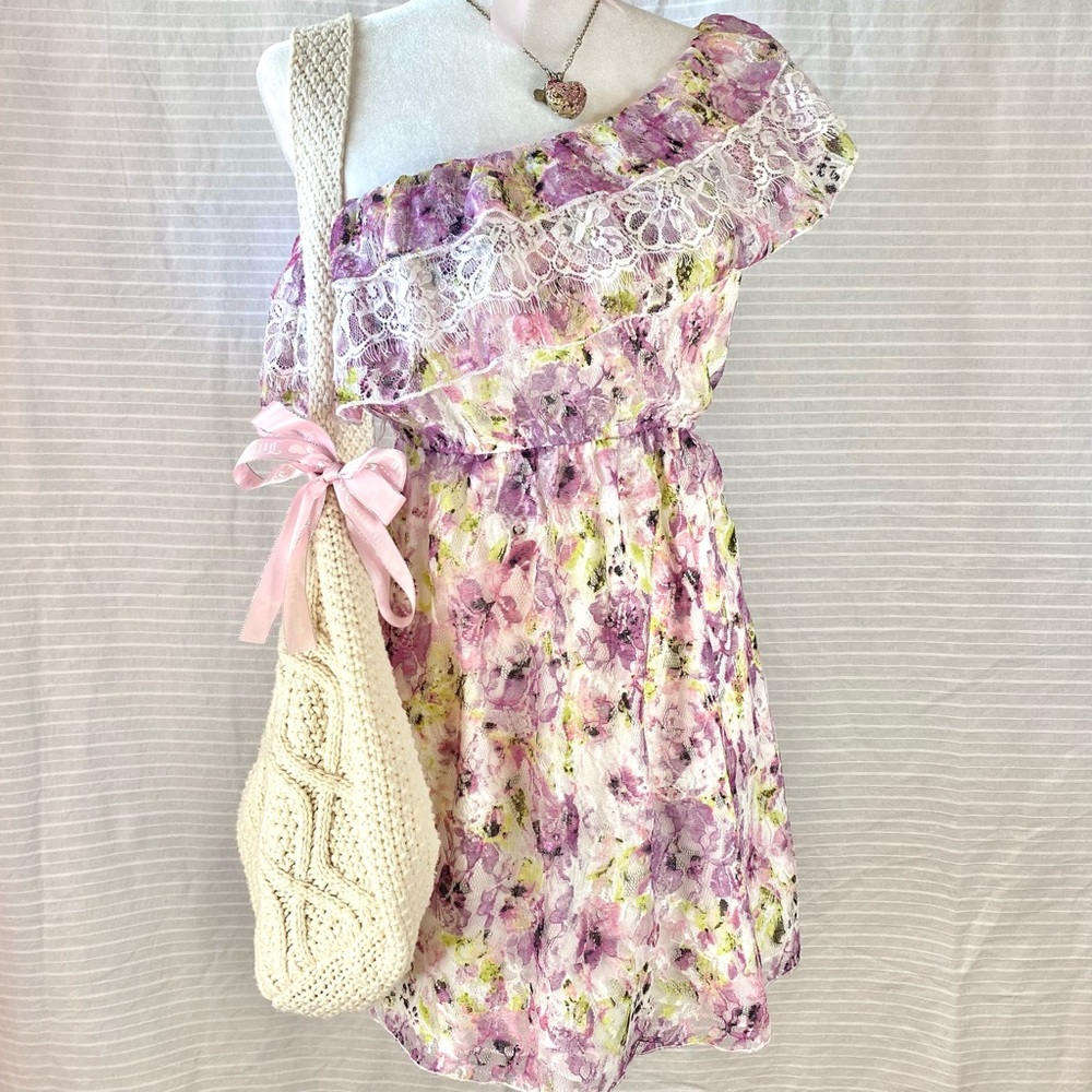 ♡ floral one shoulder lace dress ♡ - Picture 2 of 4